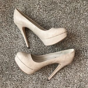Aldo nude heels